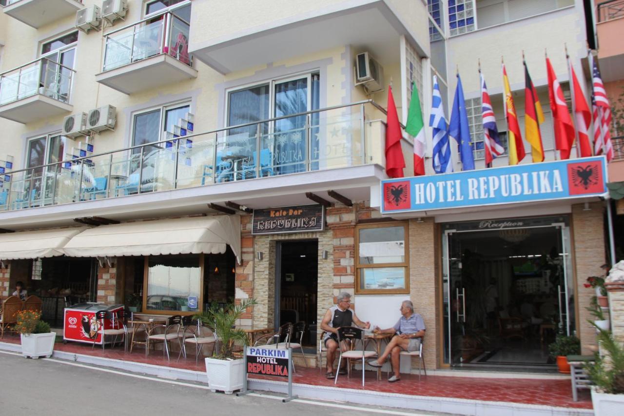 Republika Hotel Sarande Luaran gambar