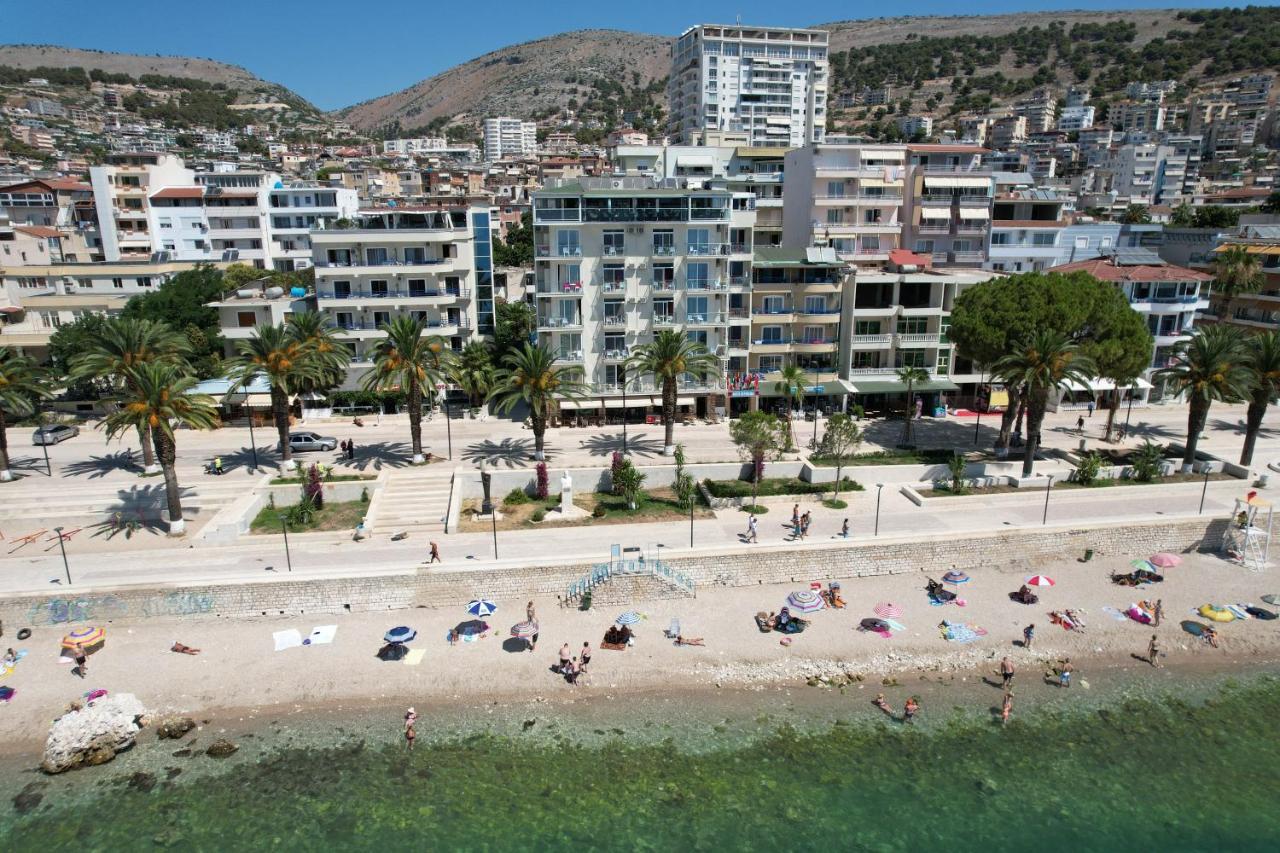 Republika Hotel Sarande Luaran gambar