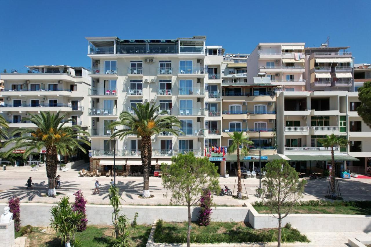 Republika Hotel Sarande Luaran gambar