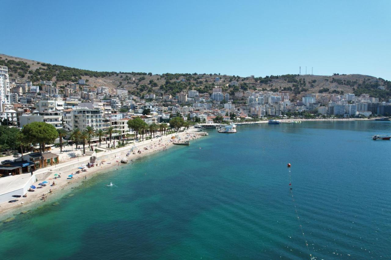 Republika Hotel Sarande Luaran gambar
