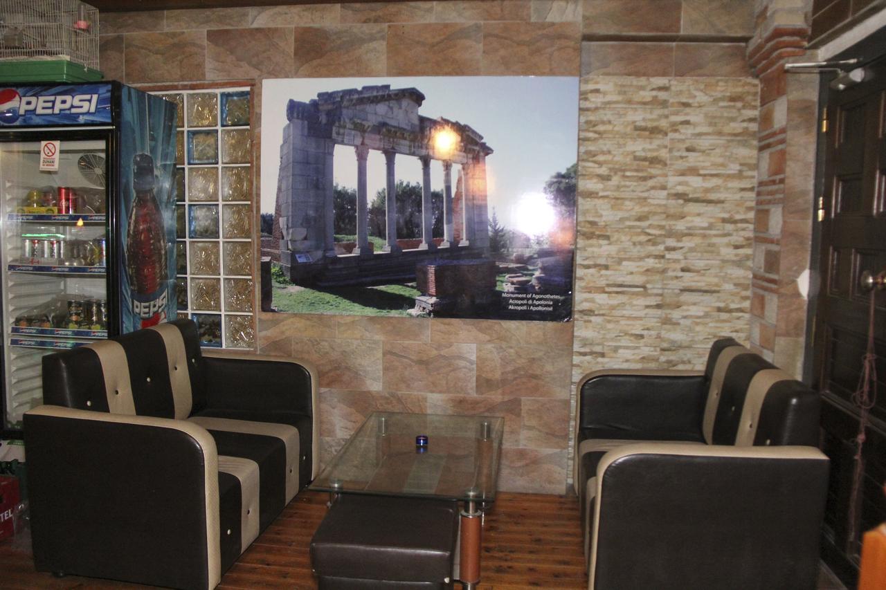 Republika Hotel Sarande Luaran gambar