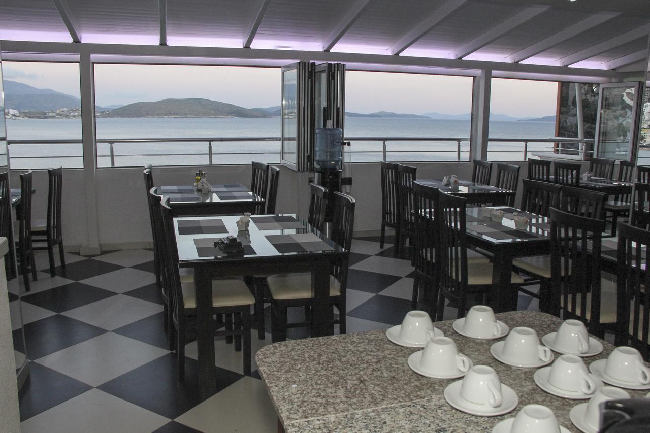 Republika Hotel Sarande Luaran gambar