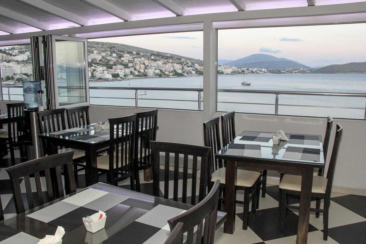 Republika Hotel Sarande Luaran gambar